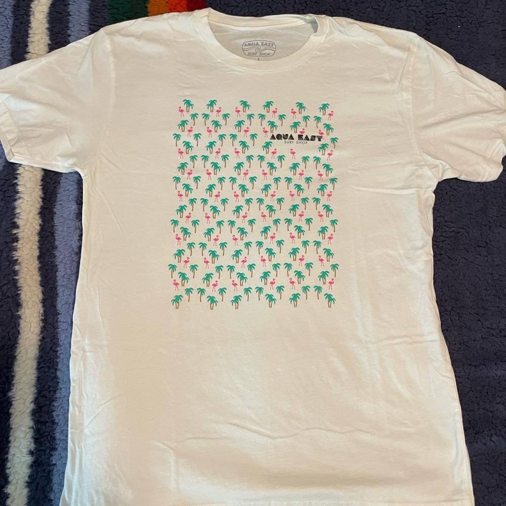 Aqua East Surfshop (Jacksonville, FL) Men’s T-shirt Size: L